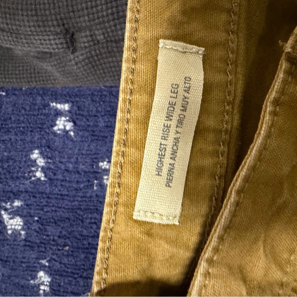 Universal Thread Mustard Pants - Picture 6 of 6